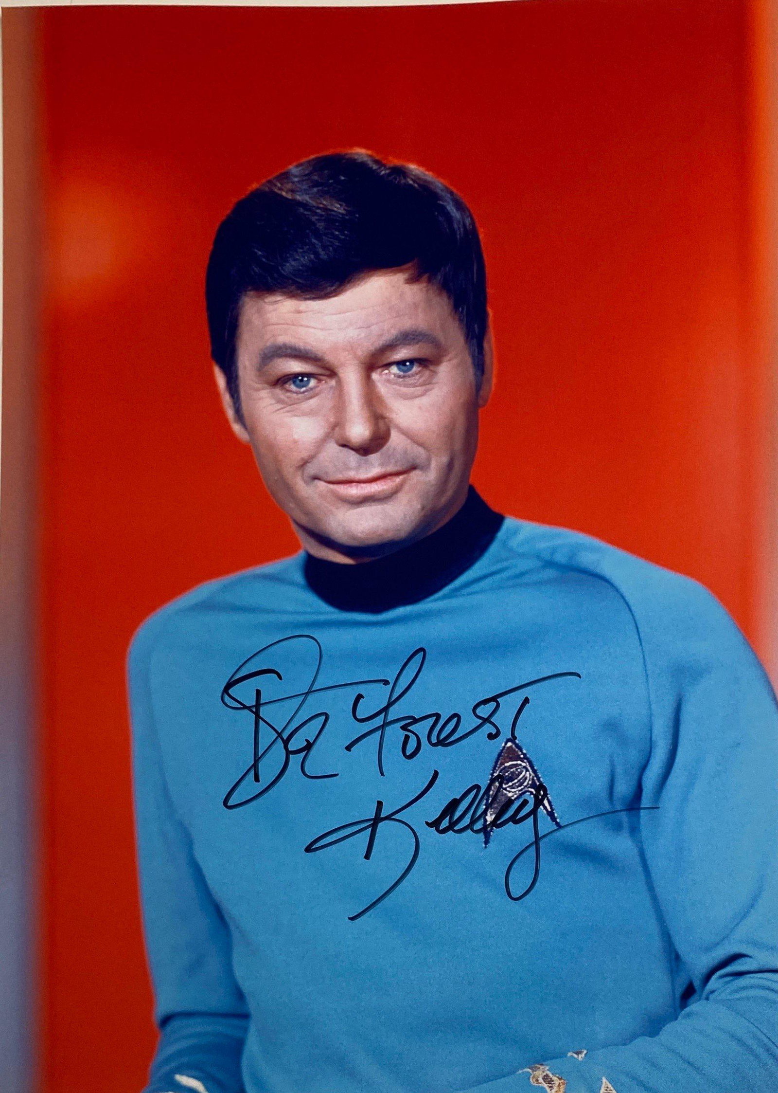 Autograph Signed DeForest Kelley Photo: Category: Autograph CollectiblesAutographed by:DeForest KelleySize : 8" x 10"Item is in great condition with no damage, unframed and certified.Please kindly read our Terms and Conditions before biddin