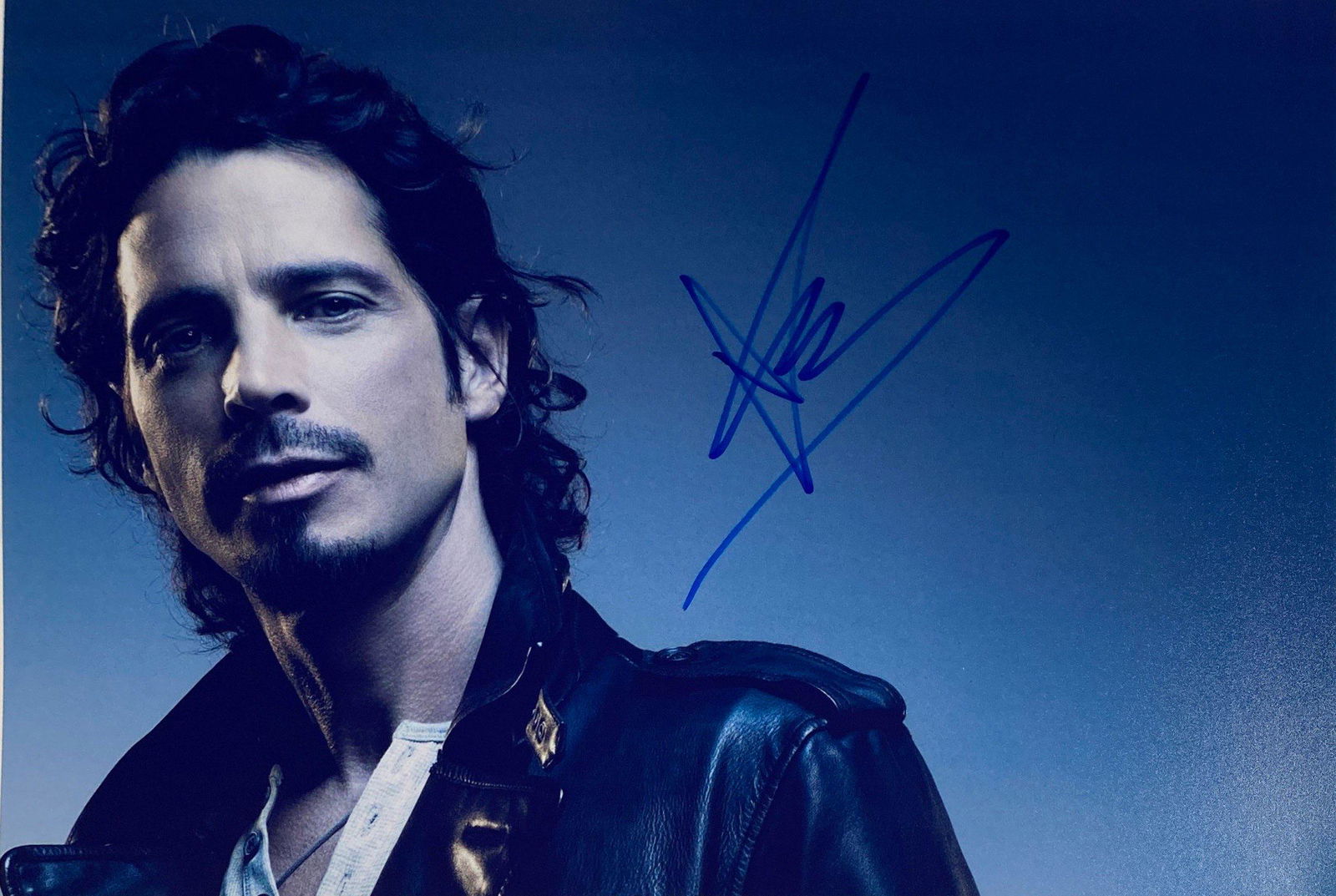 Autograph Signed Chris Cornell Photo (1 of 1)