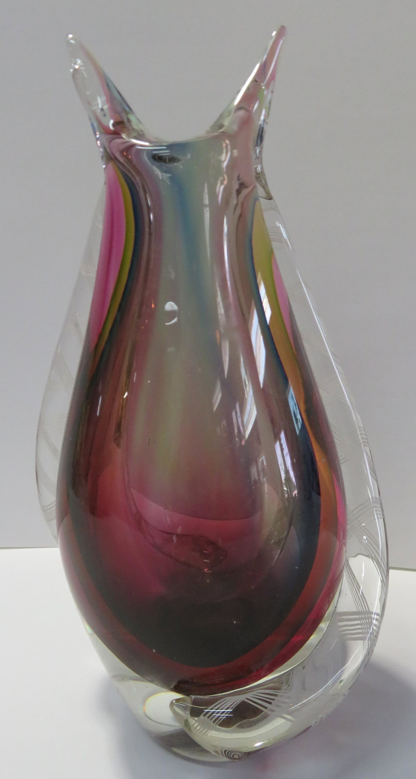 Art Glass snake vase Mid Century heavy Scandinavian: Art Glass snake vase, probably Mid Century heavy Scandinavian production, Pop Art Deco and 11" 1/2 high.