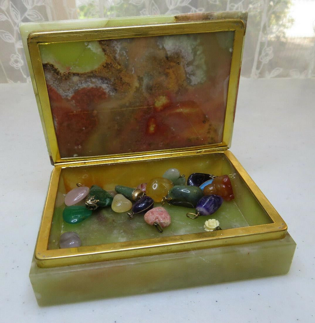 Onyx Jewelry Box Trinket n 17 Gemstone Stone Pendant (1 of 10)