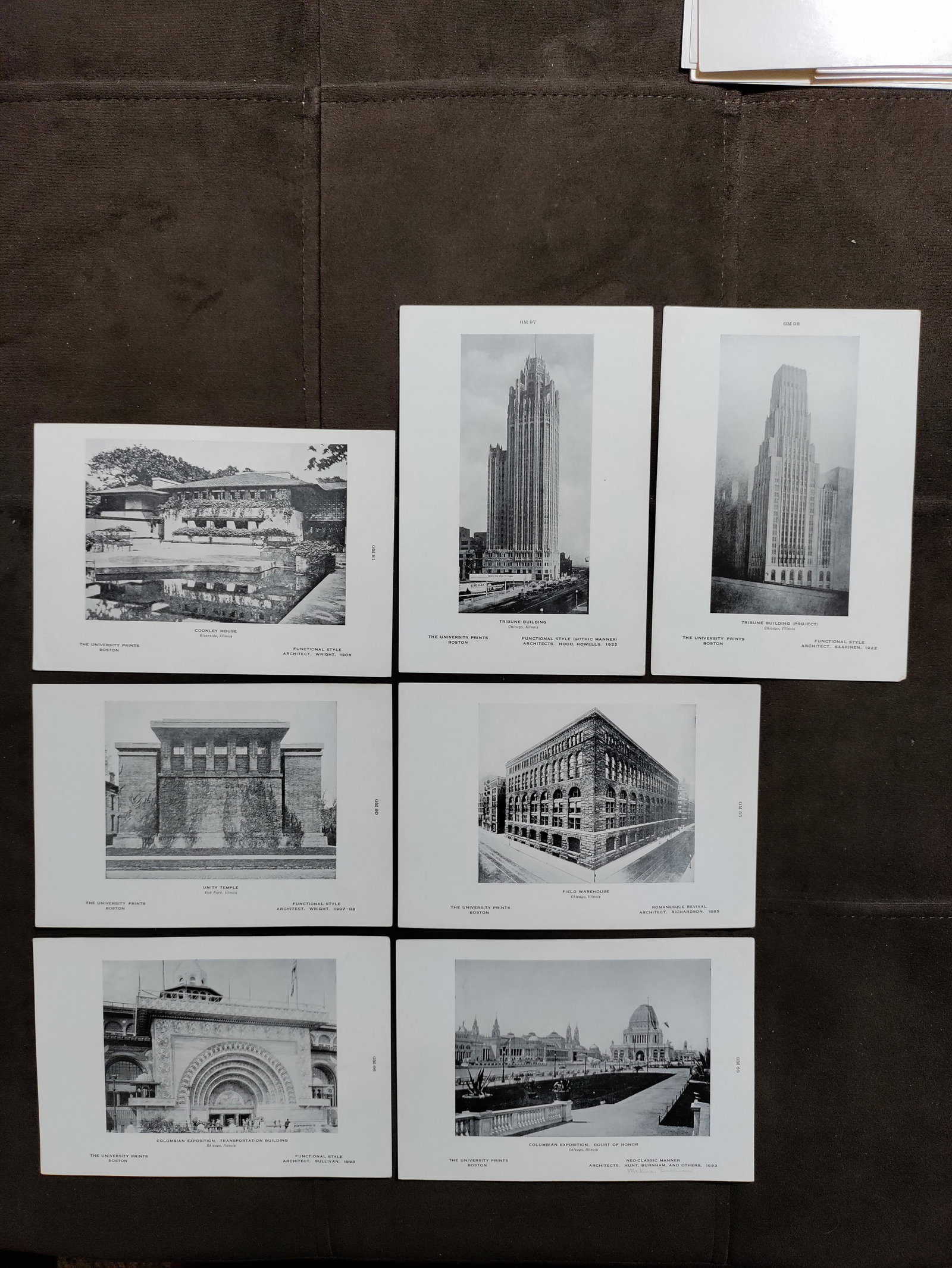 CHICAGO Illinois buildings house temple 1956: Chicago Illinois, houses buildings temple..., lot of 7 modern prints from The University Prints Boston published in 1956, 8" x 5 1/2", good condition. Dimensions: 8" x 5 1/2" Artist Name: N/A Literatu