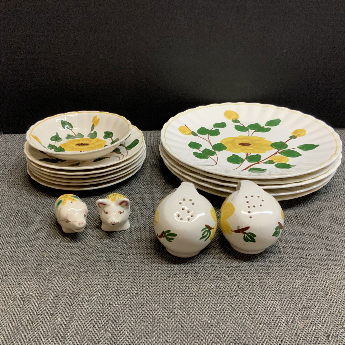 Vintage Blue Ridge China Lot Yellow Flowers (1 of 7)