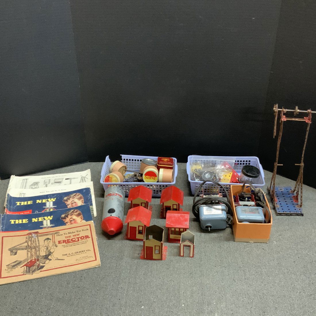 Large Vintage Gilbert Toys Erector Set Lot (1 of 12)