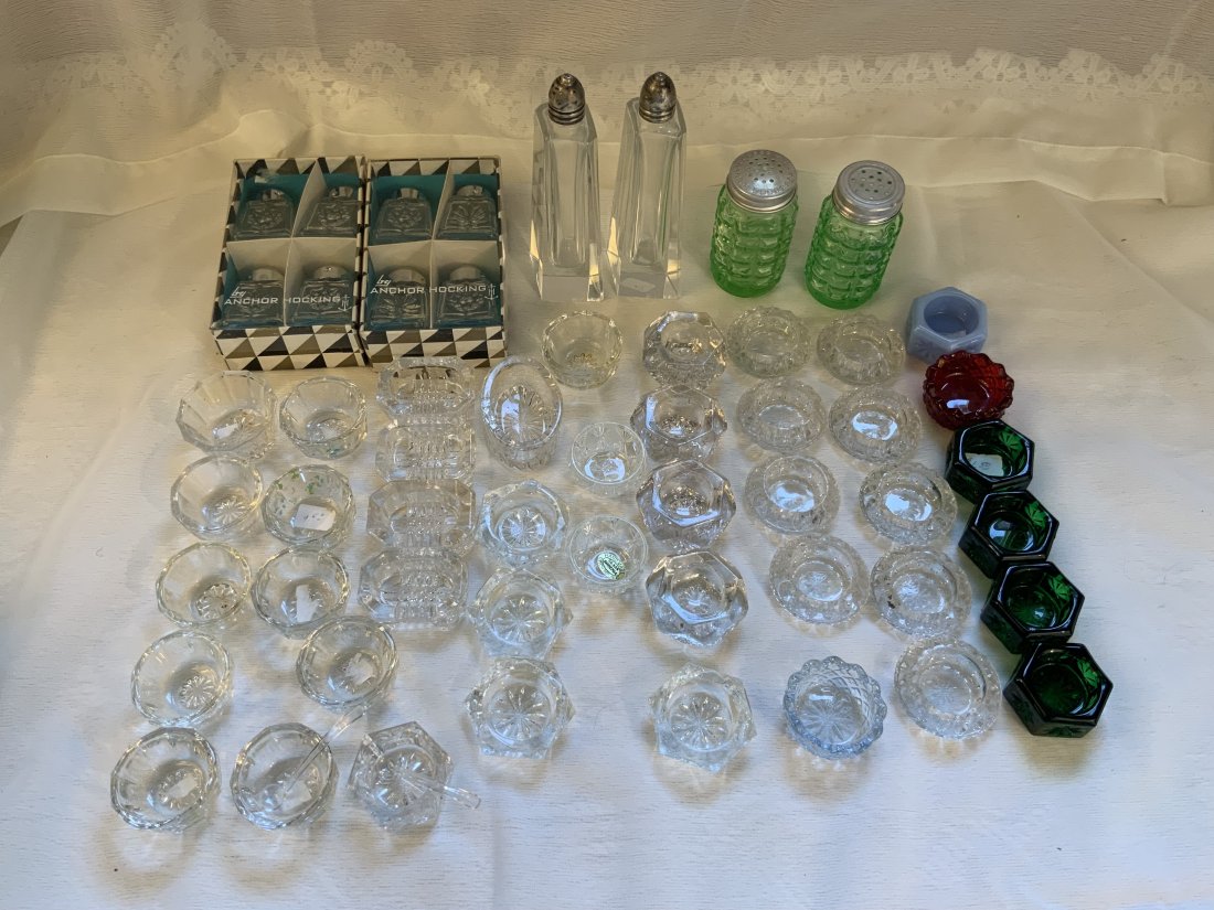 Lot of Vintage Salt Cellars And Salt & Pepper Shakers: This is a huge lot of 43 vintage open salt cellars/salt dips and 6 sets of vintage salt and pepper shakers. The salt cellars come in various shapes, there are matching sets, various colors, a few are 
