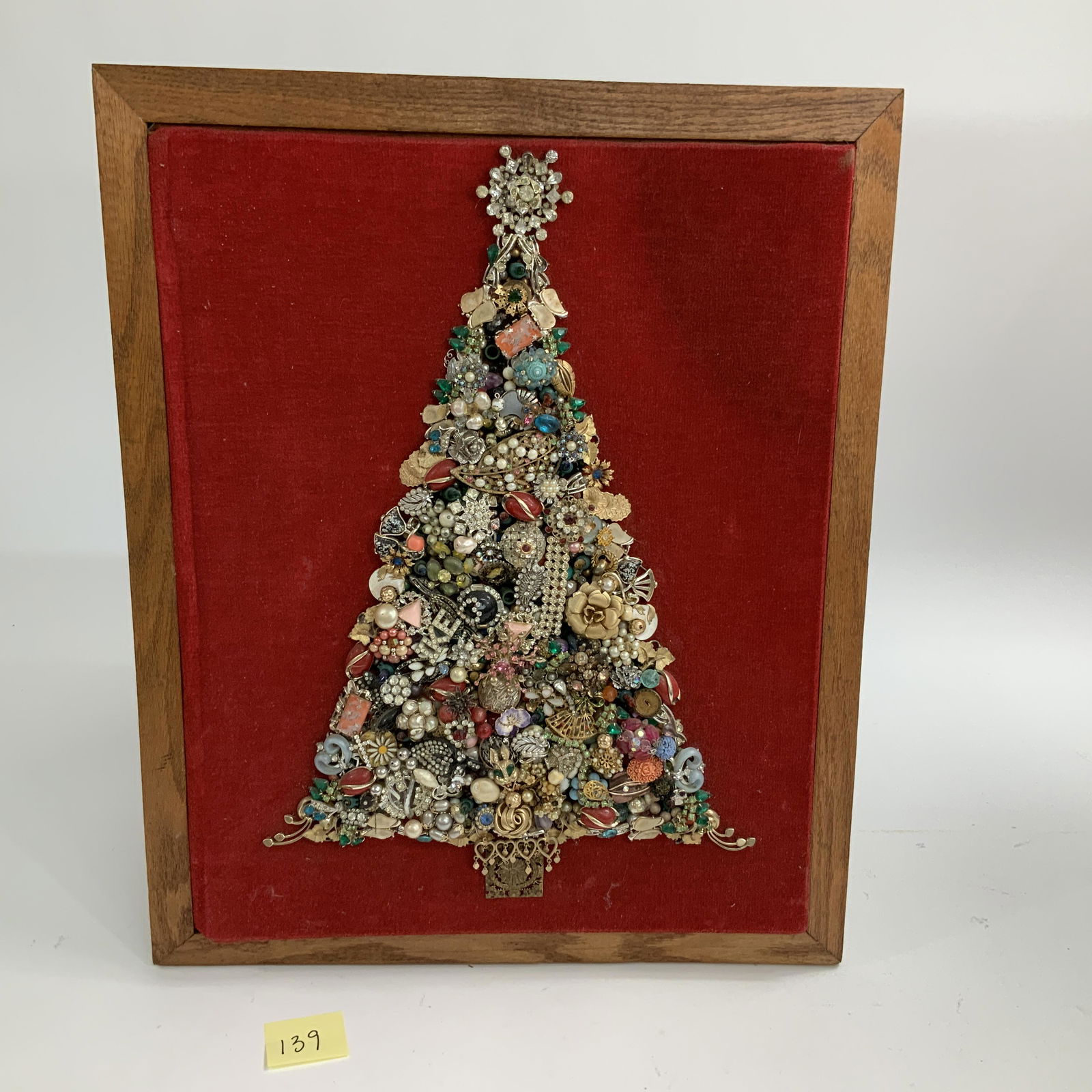 Vintage Framed Jewelry Christmas Tree on Velvet Background (1 of 6)