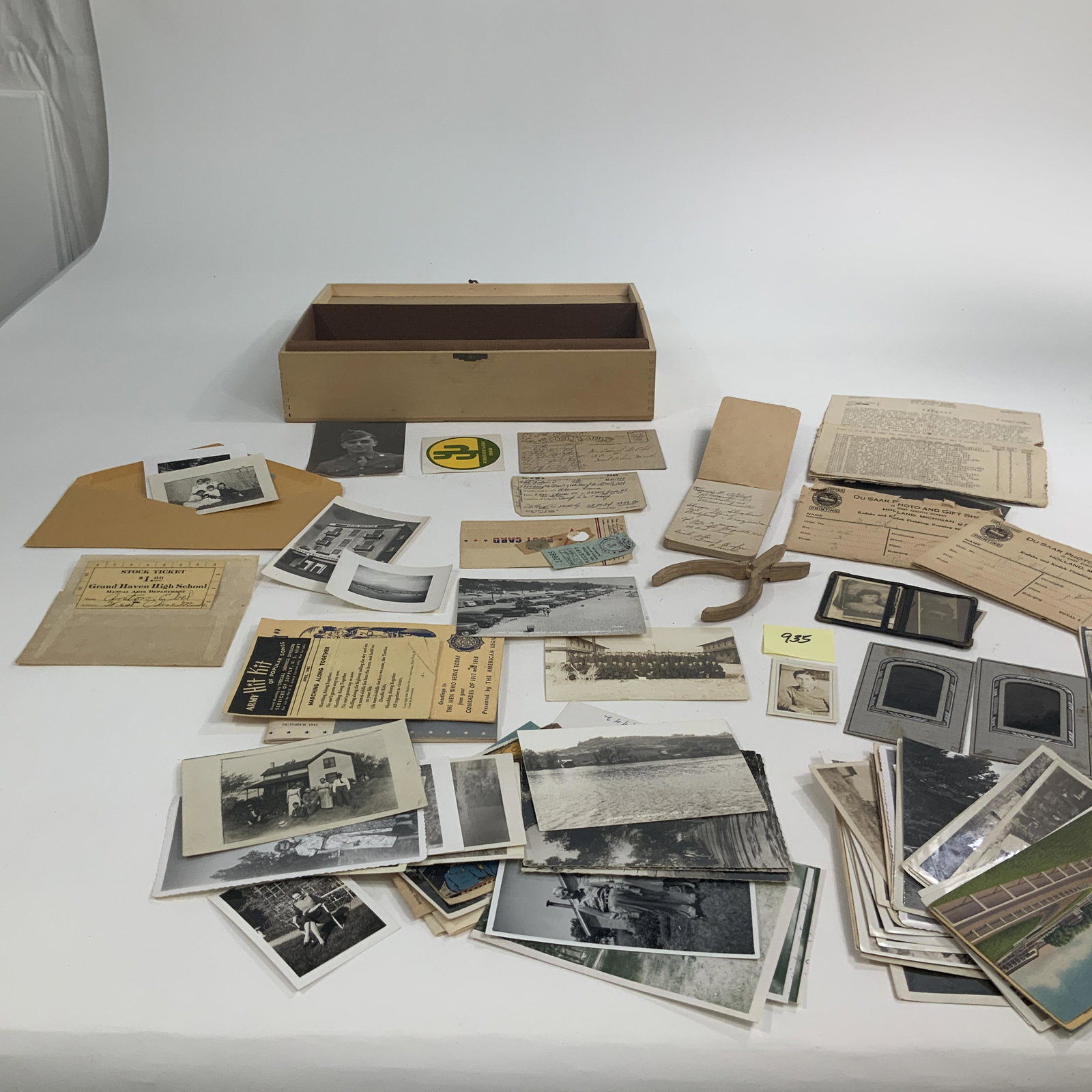 Lot of Ephemera, pictures, negatives, marked war (1 of 2)