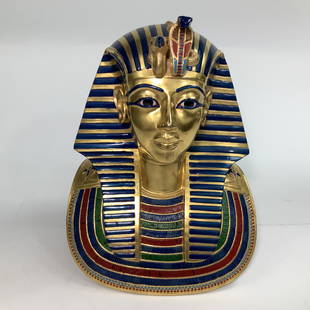 Boehm Limited The Mask Number 252: The treasures of Tutankhamun Measures 12 inch by 10 inch. See pic for chin piece unattached