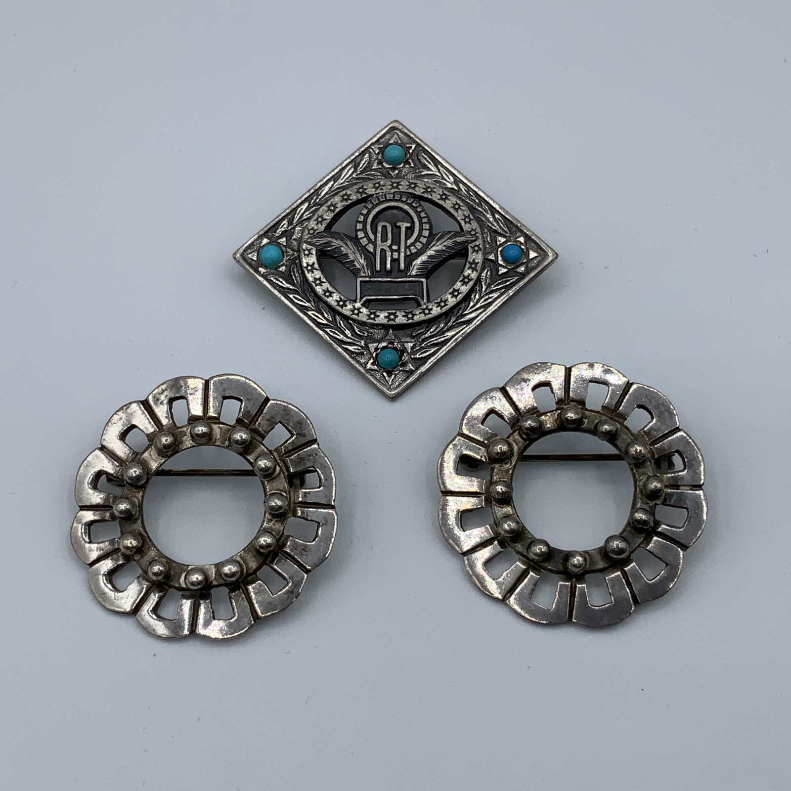 Lot of 3 Sterling pins (1 of 7)