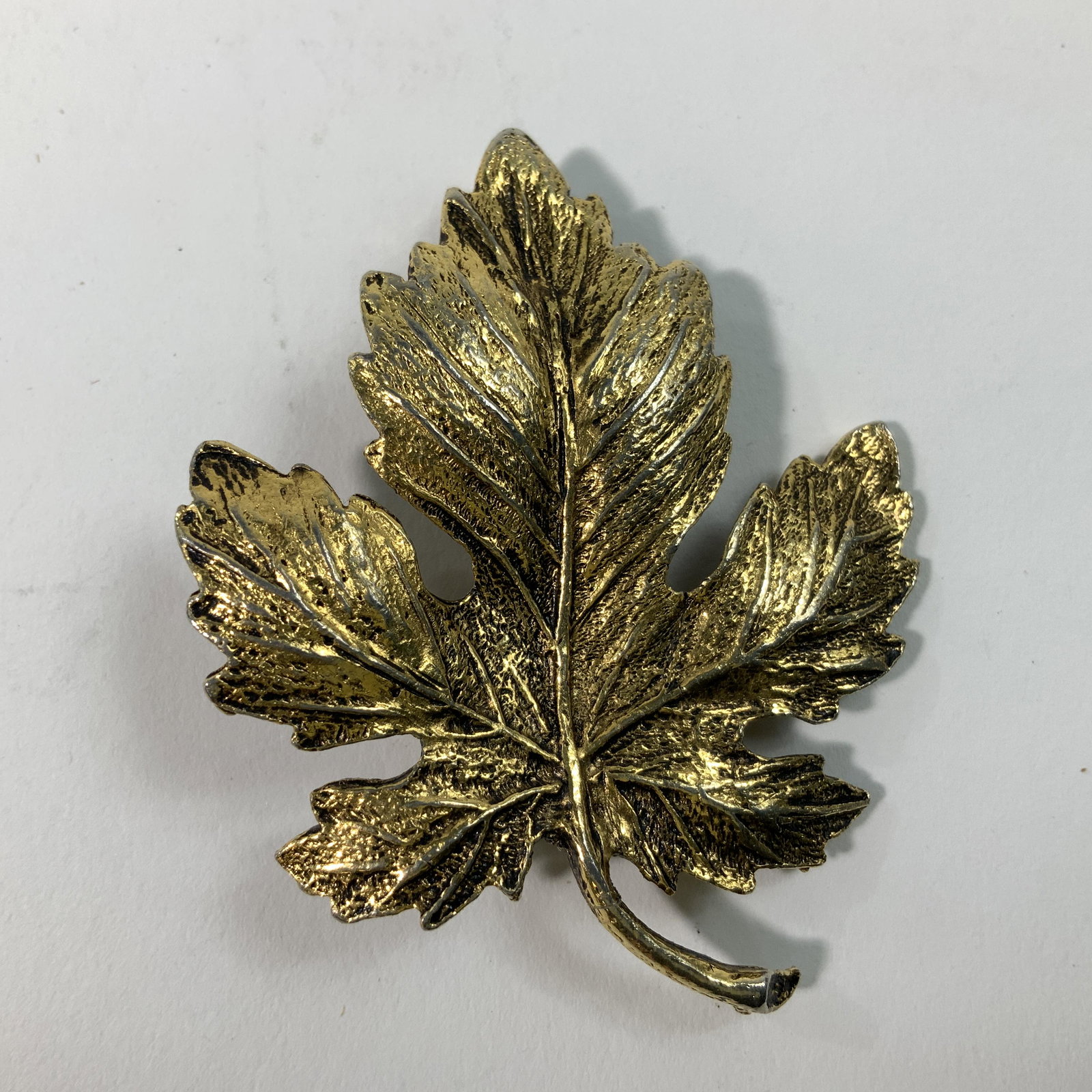 Maple Leaf Brooch Costume: Marked V G Authentics. Measures 5.5 inch