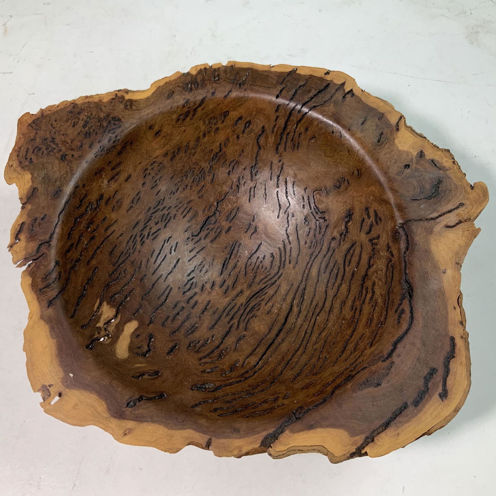 Artisan Turned Wooden Bowl (1 of 5)