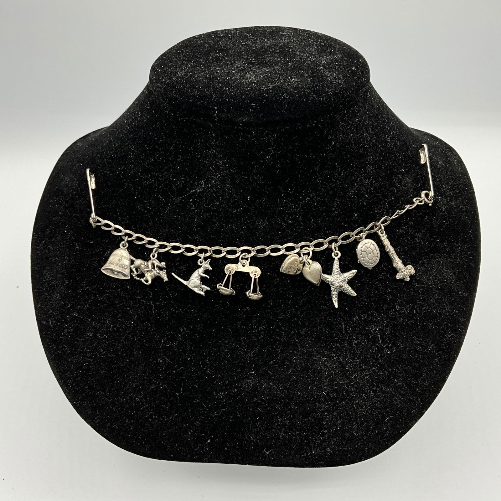 Sterling Charm Bracelet 6" Horse, Kangaroo, Turtle, Heart, Bell (1 of 4)