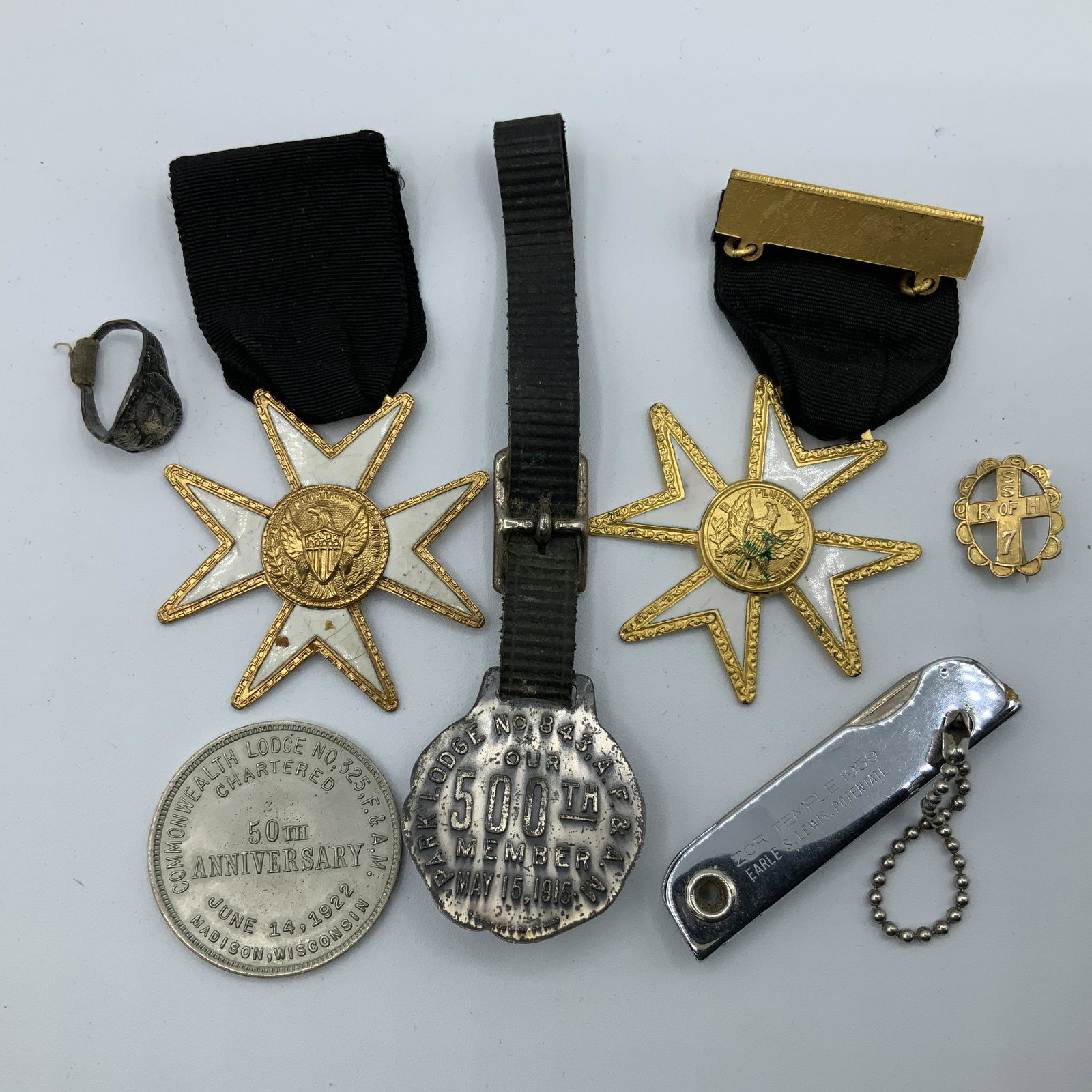 Masonic Jewelry Items (1 of 5)