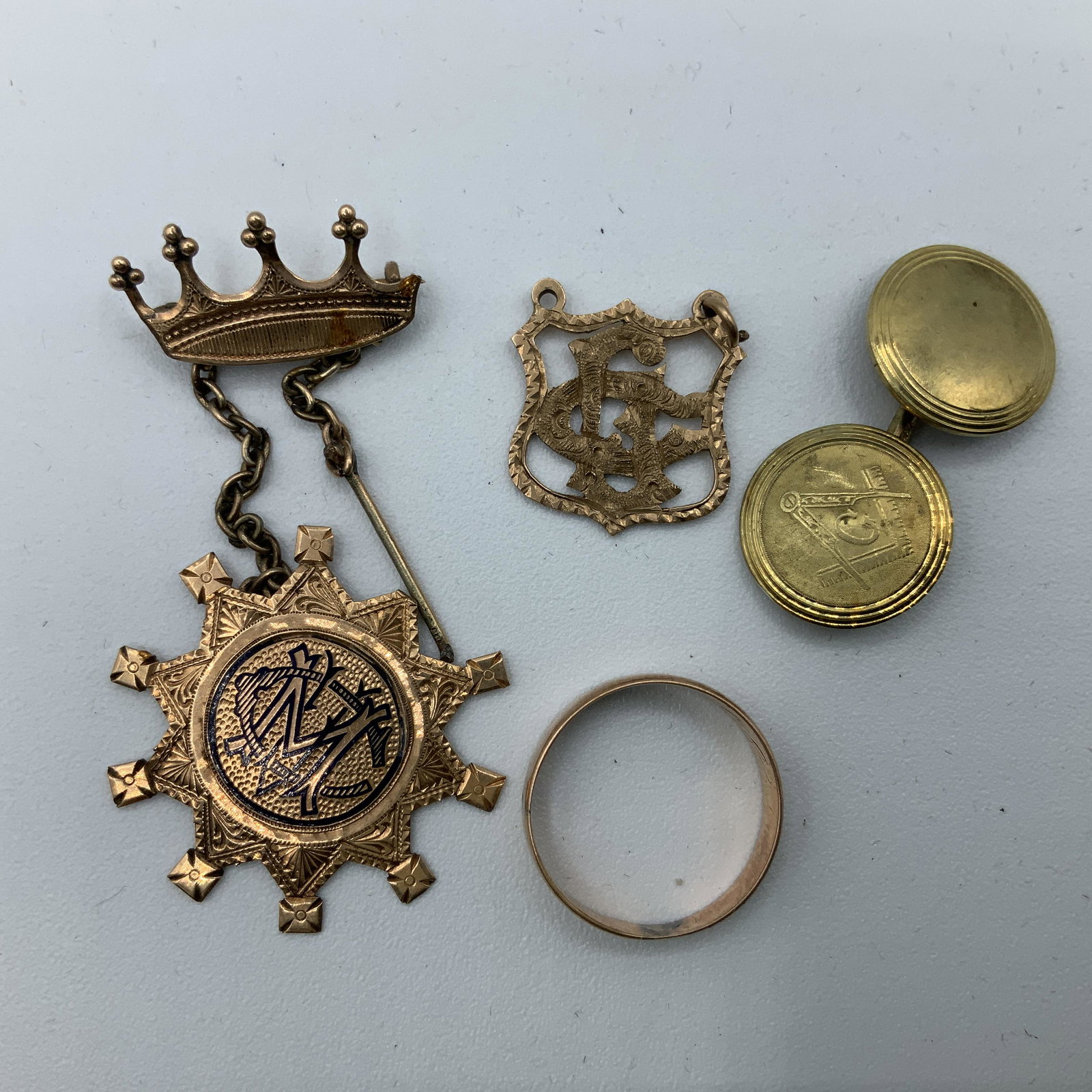 10K Gold Jewelry Items (1 of 4)