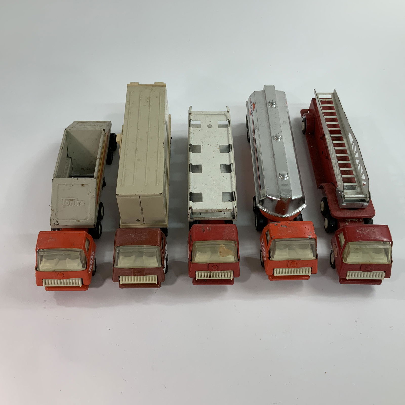 Mini Tonka Semi Trucks (1 of 3)