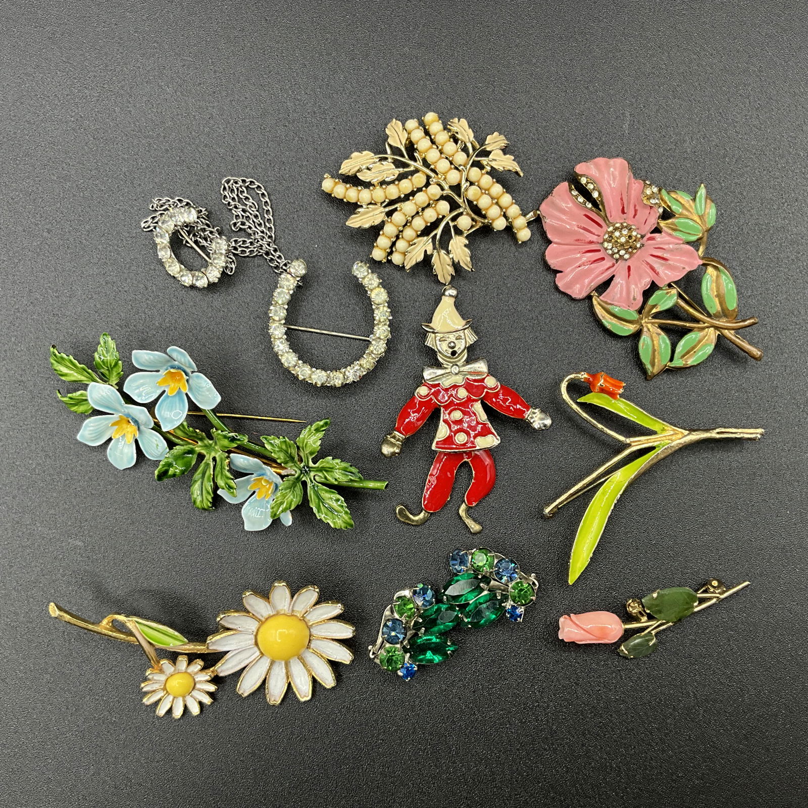 Costume Jewelry Pins Auction