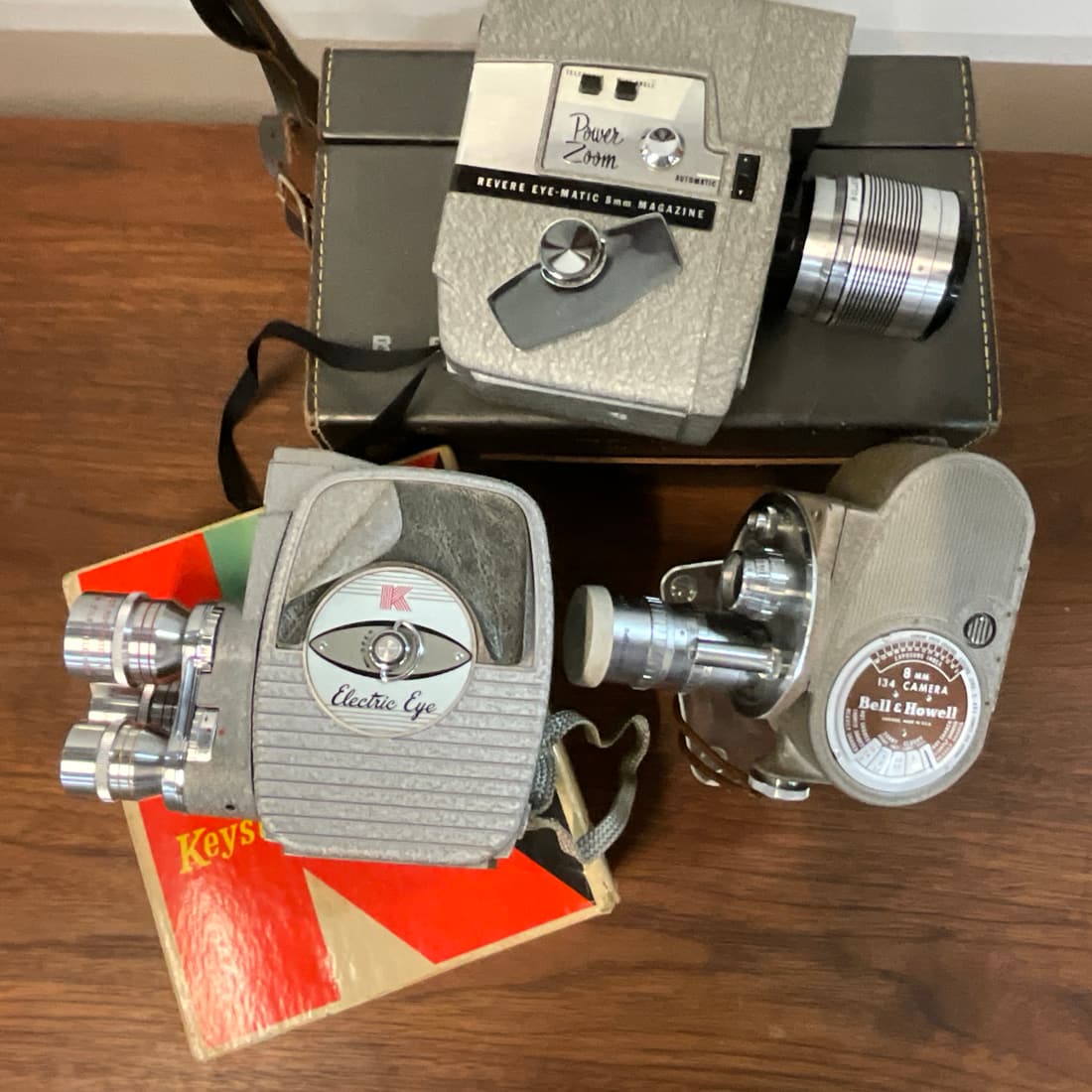 Three Vintage 8MM Video  Cameras (1 of 4)