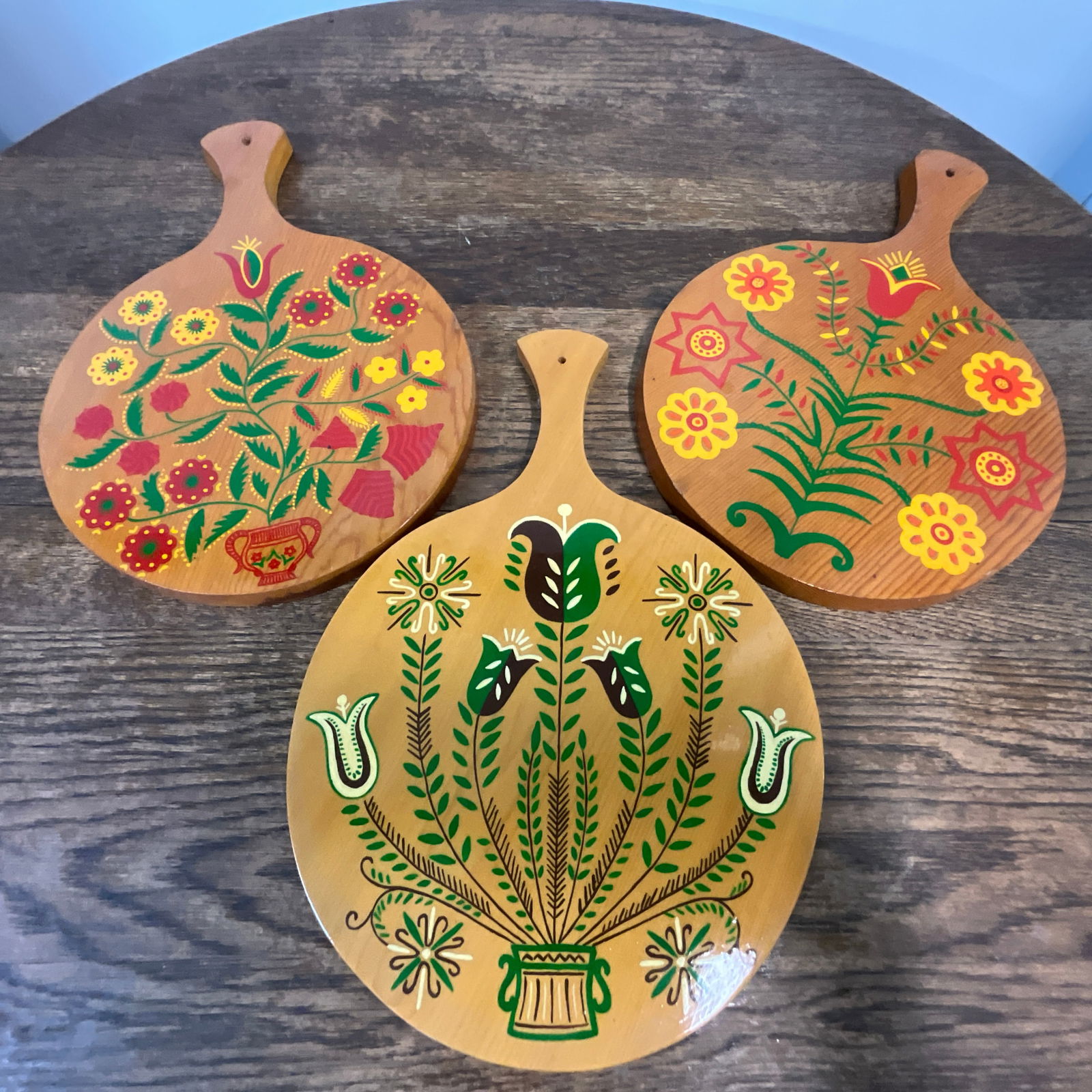 European Folk Art Cheese or Bread Boards (1 of 5)