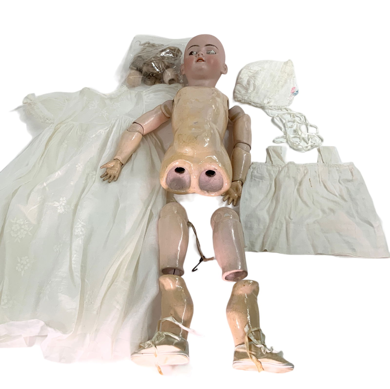 27” Handwerck Doll Germany (1 of 5)