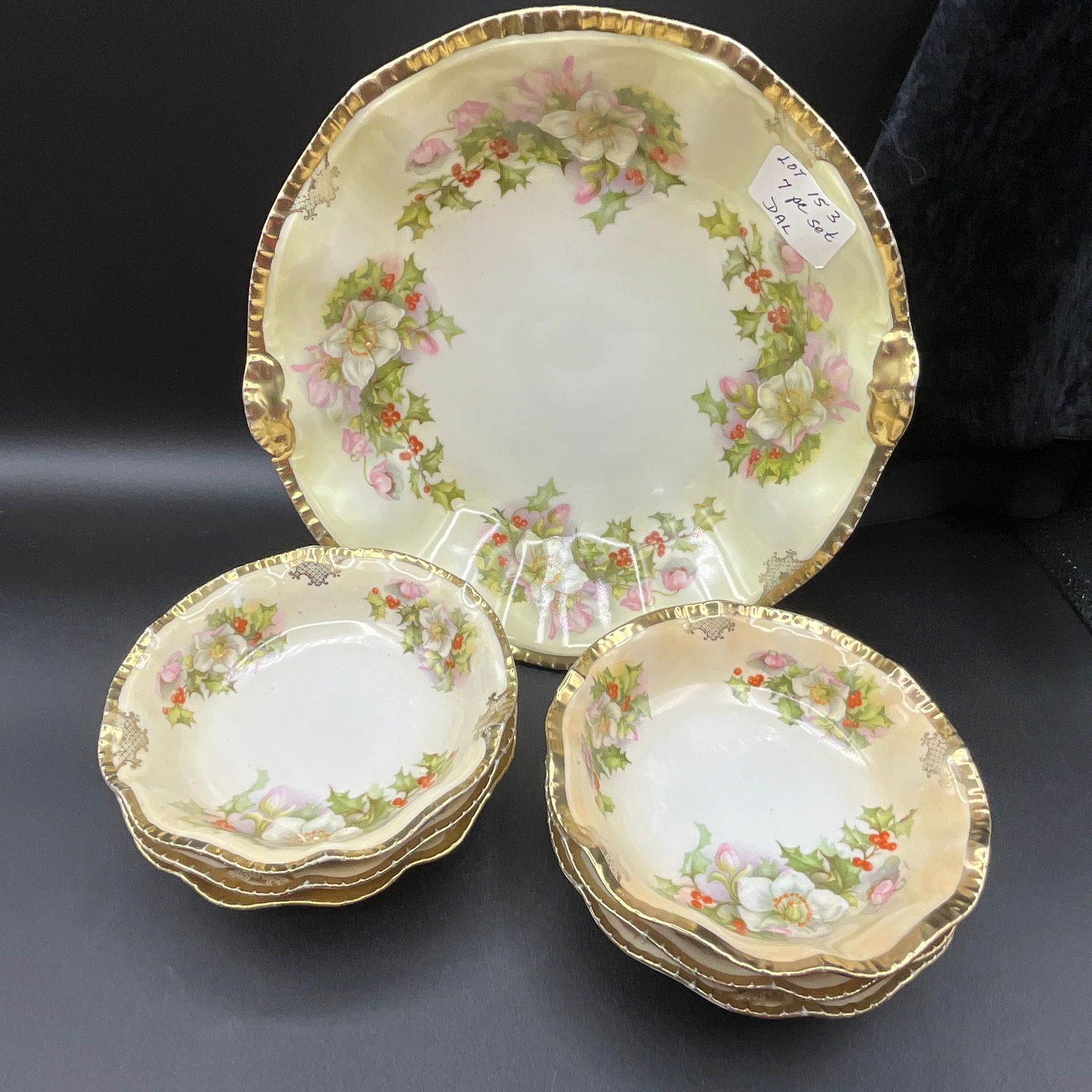 Prussia Christmas Rose (1 of 5)