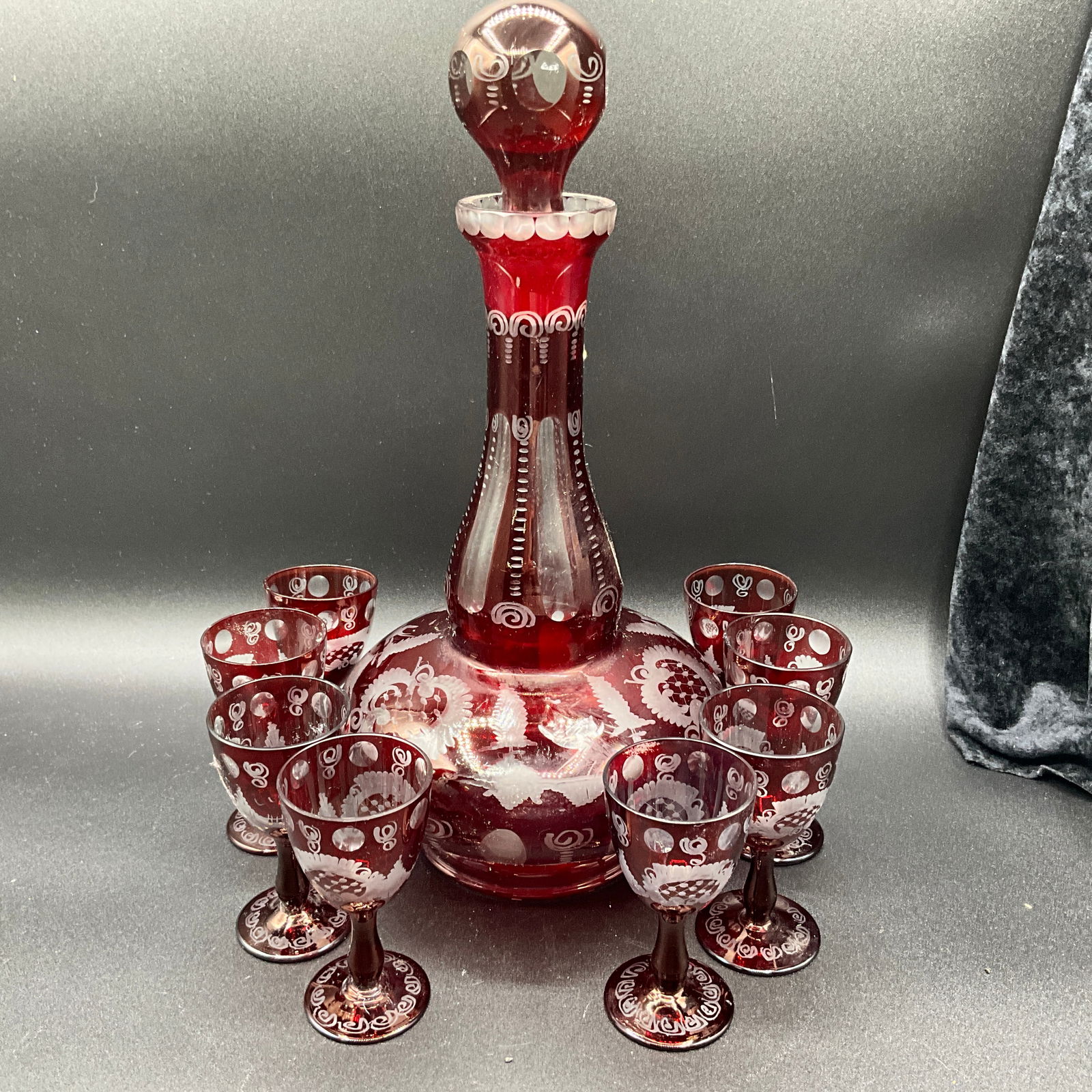 Bohemian Cranberry Aperitif Set (1 of 5)