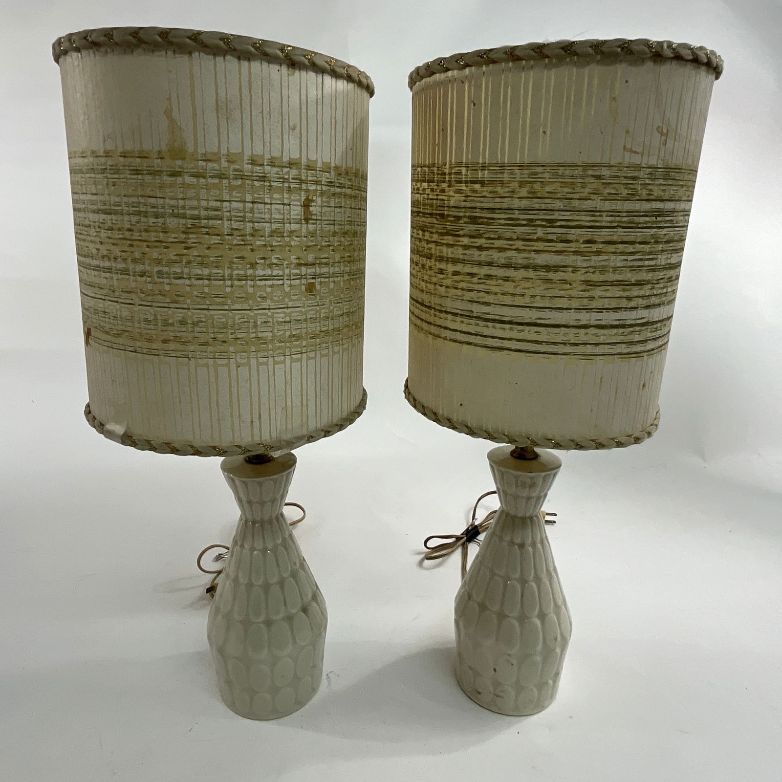 Pair of Mid-Century Modern Table Lamps (1 of 3)