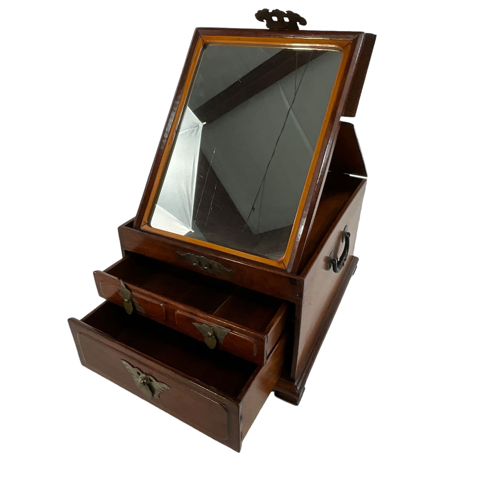 Chinese Make-up Box (1 of 5)