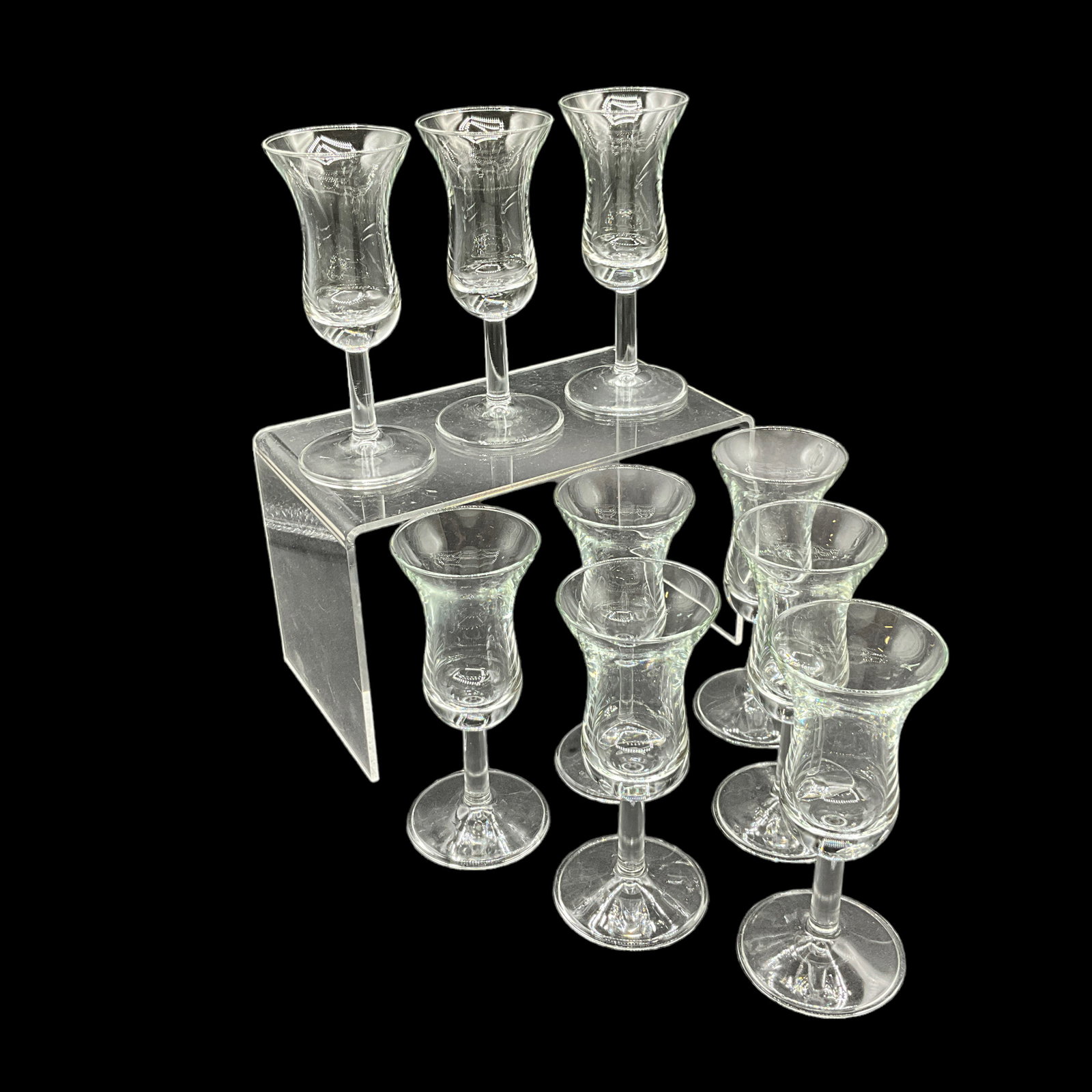 European Stemware- Royal Leerdam: European stemware. A group of 9 Royal Leerdam (Netherlands) Cordials/Sherry glasses, approx. 4.5" tall.