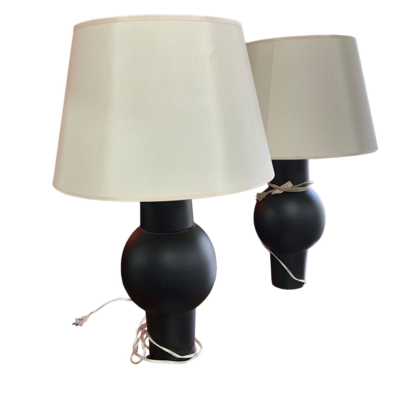 Pair of Mid-Century Modern Table Lamps: Pair of Mid-Century Modern Table Lamps, black painted metal. Approx. 32" tall with harps/finials.