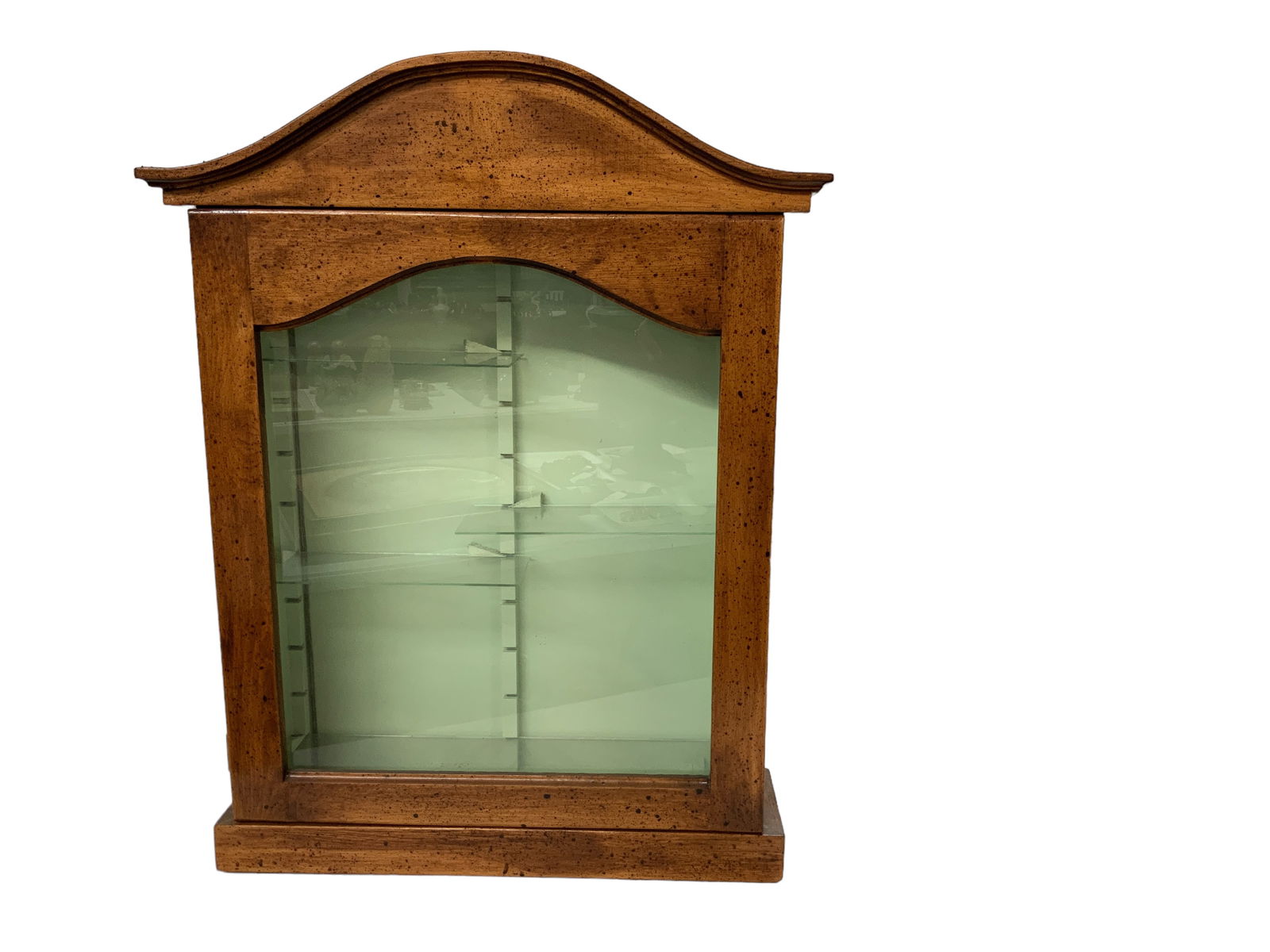 Hanging Display Case, Lighted, Adjustable Shelves (1 of 4)