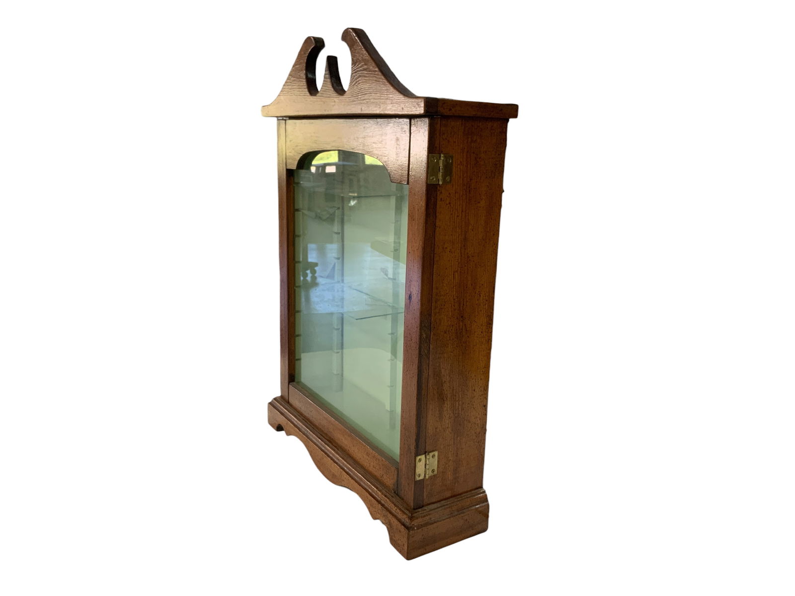 Hanging Display Case, Lighted, Adjustable Shelves (1 of 5)