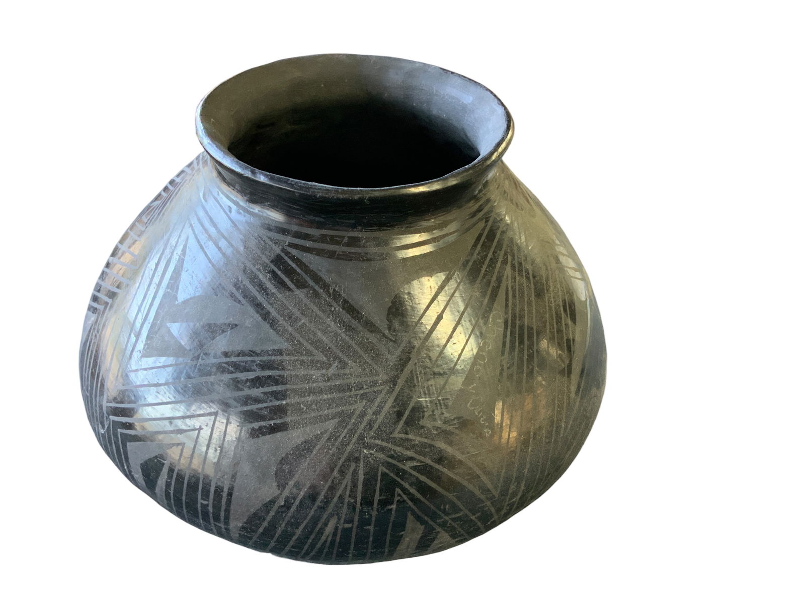 Olivia Dominguez Renterio, Mata Ortiz Pottery, Blackware Jar (1 of 5)