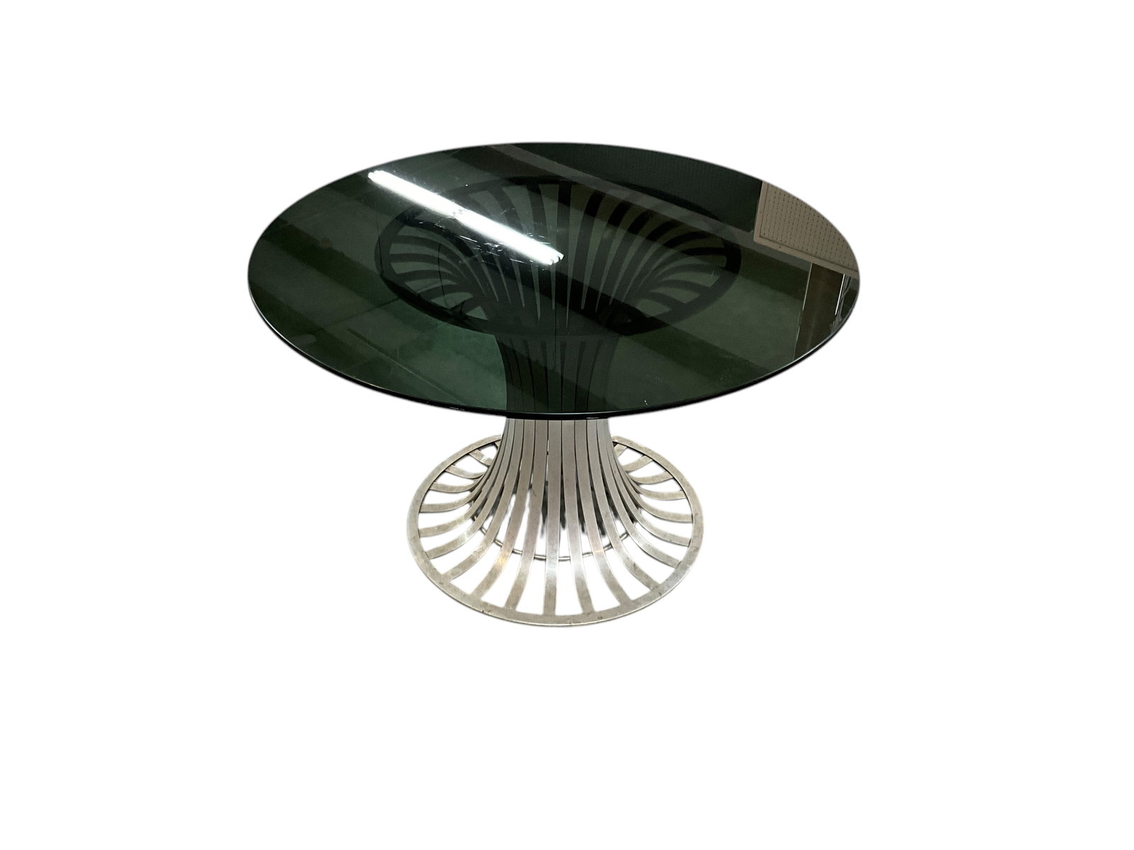 Russell Woodard Mid-Century Modern Tulip Table (1 of 4)