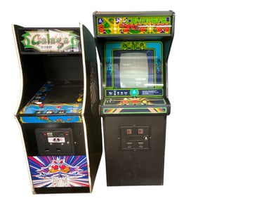 Atari Centipede Arcade Game.