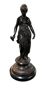 Victorian Side Statue- Aphrodite