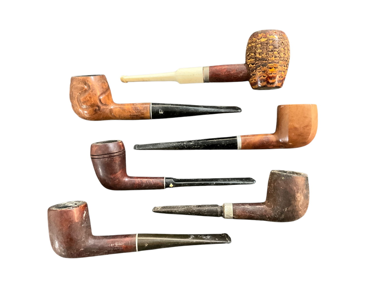 Six Carved Wooden/Briar/Corn Cob Smoking Pipes (1 of 4)
