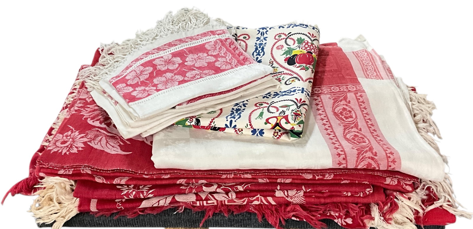 Large Lot of Red and White Linens (1 of 3)