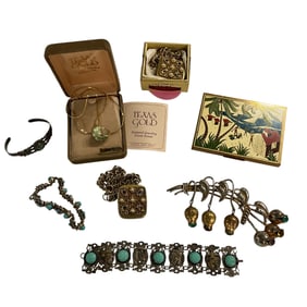 Vintage Jewelry Items