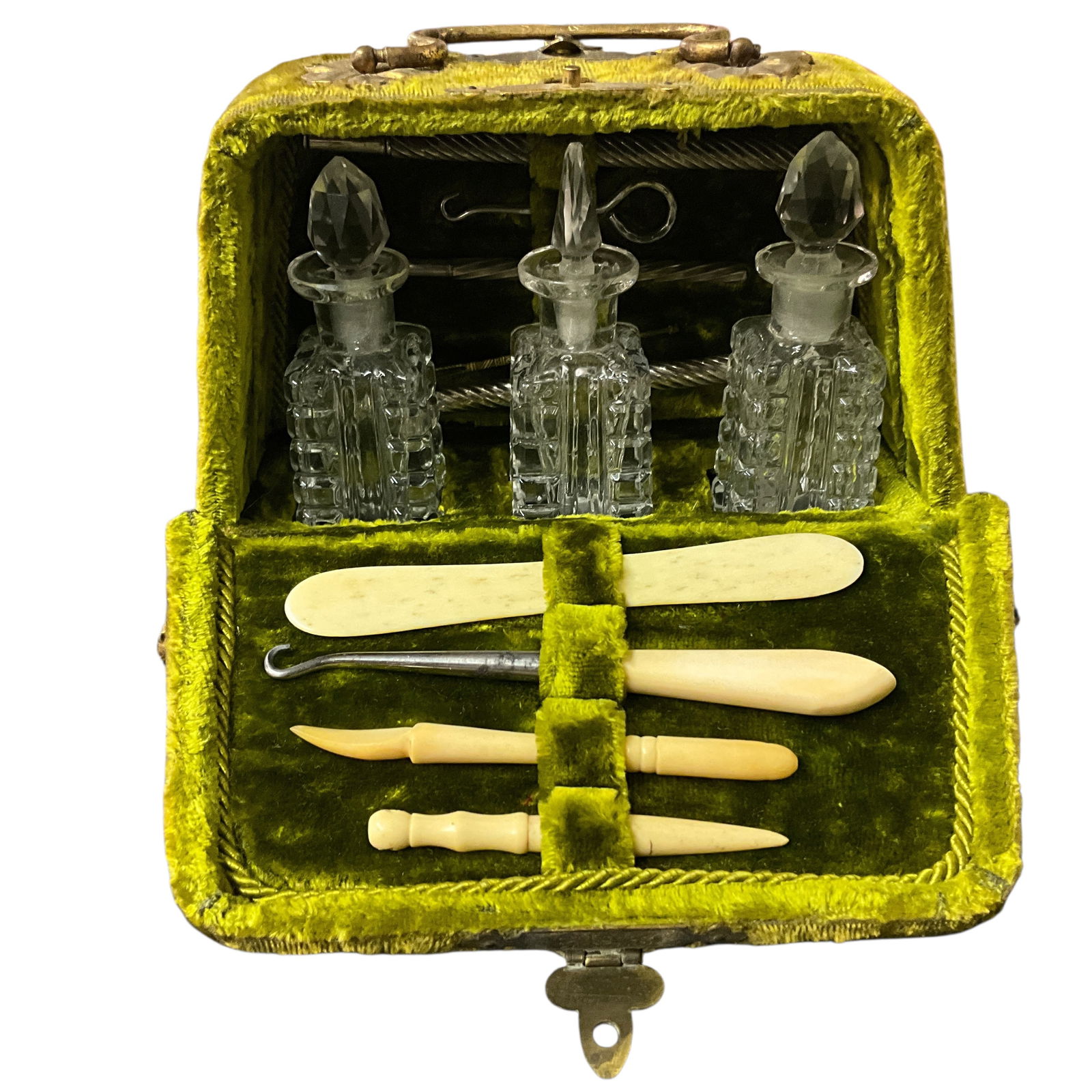 Victorian Necessaire /Dresser Set (1 of 7)