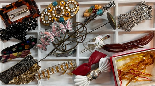 Vintage Hair Clips and Such!