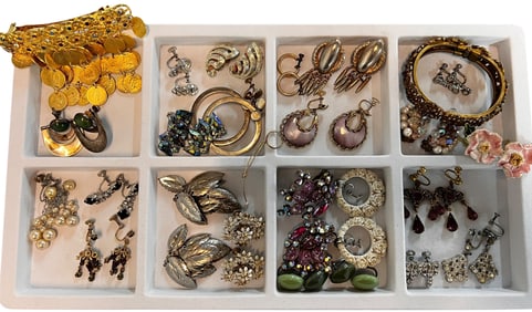 Vintage Costume Jewelry