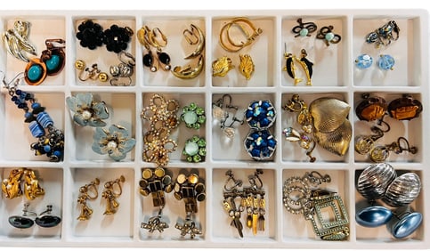 Vintage Costume Jewelry-Earrings