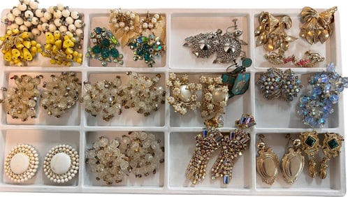 Vintage Costume Jewelry-Earrings
