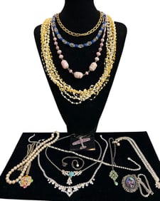 Vintage Costume Jewelry-Necklaces