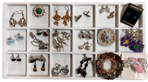 Vintage Jewelry Collection