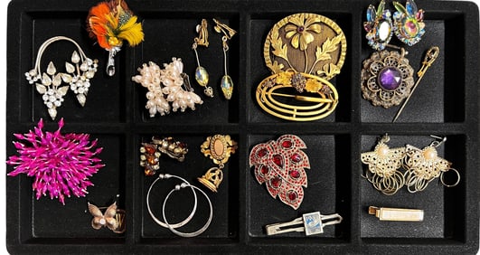Vintage Costume Jewelry