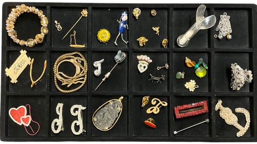 Vintage Jewelry-Brooches/Pins and Such