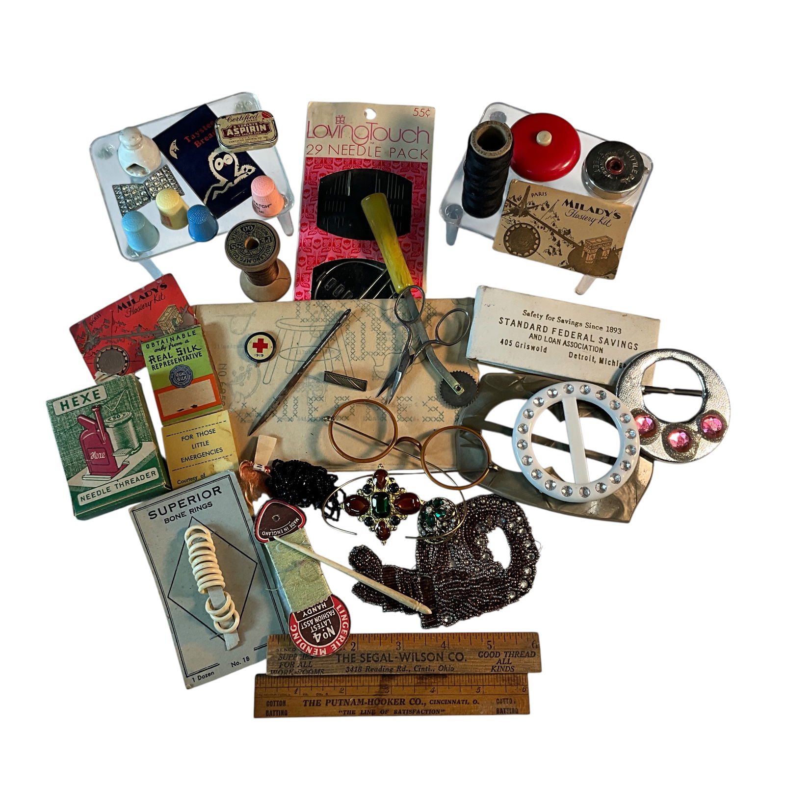 Large Lot of Sewing Items (1 of 4)