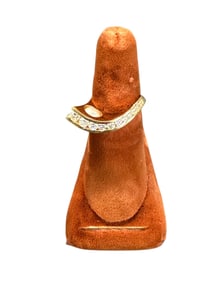 Amazing YG and Diamond Ring