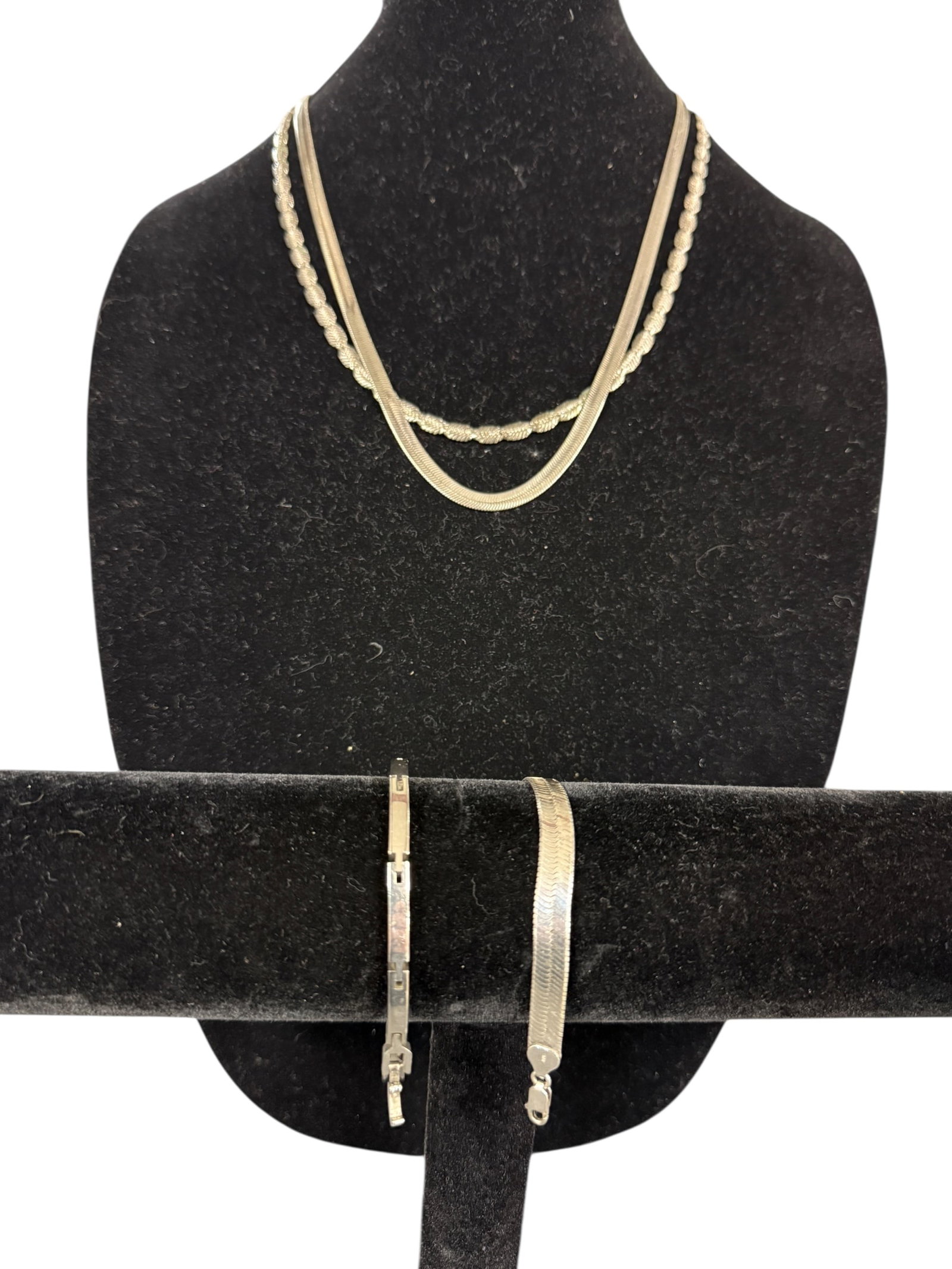 Sterling Silver Jewelry (1 of 10)