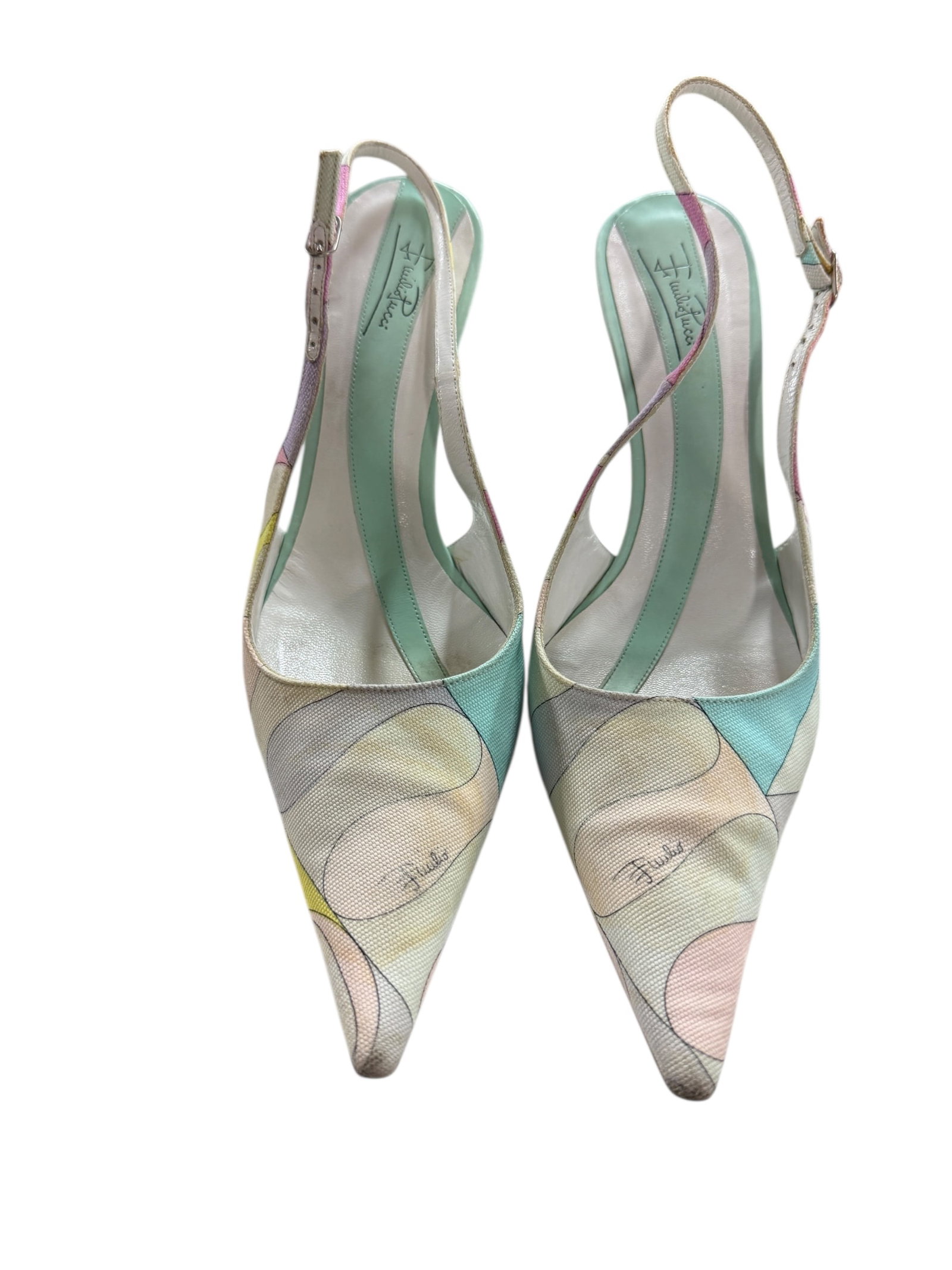 Pair of Vintage Shoes: Emilio Pucci slingback pumps. Size 7.5